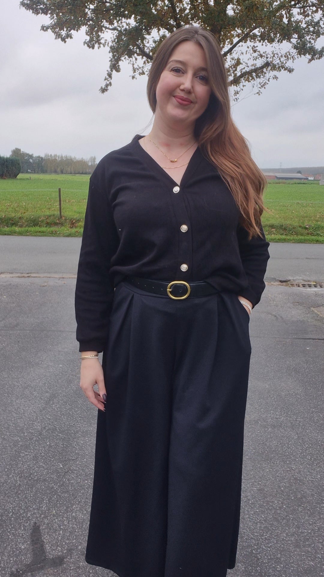 Buttoned trui met V-hals - Zwart